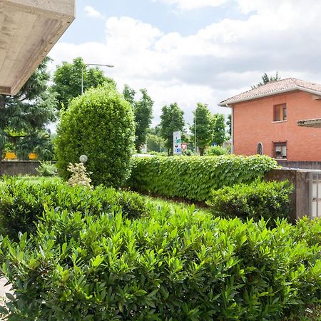 Toti Apartment Udine Esterno foto