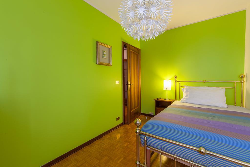 Toti Apartment Udine Esterno foto