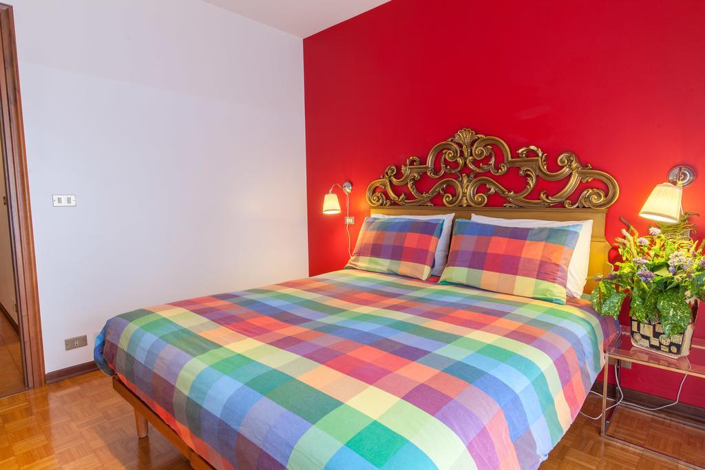 Toti Apartment Udine Esterno foto